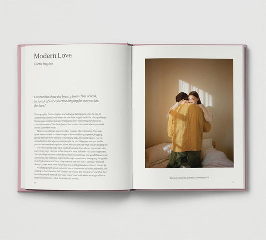 Love Story:New Photography of Love and Intimacy