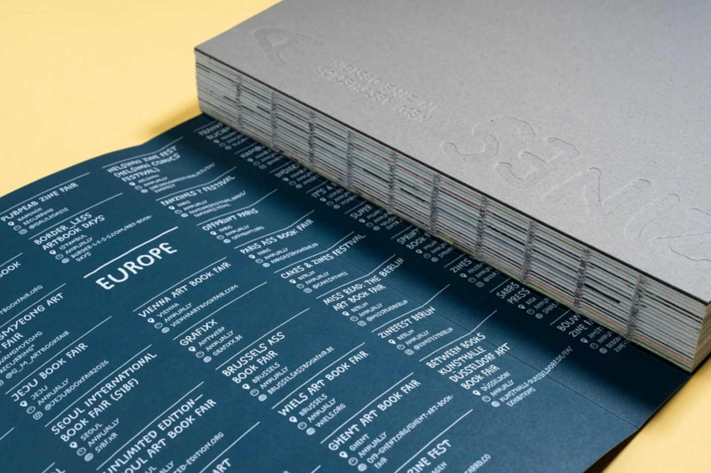 A Book on Zines : New Aesthetics in Zine Design